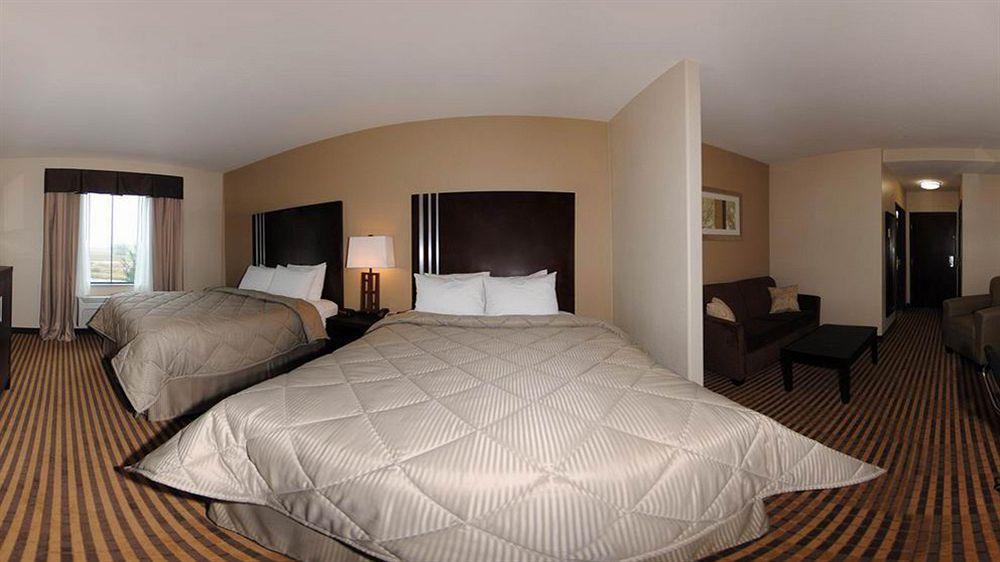 Comfort Inn & Suites Navasota Bagian luar foto