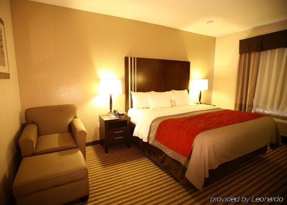 Comfort Inn & Suites Navasota Bagian luar foto