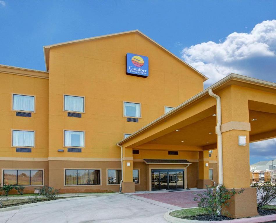 Comfort Inn & Suites Navasota Bagian luar foto