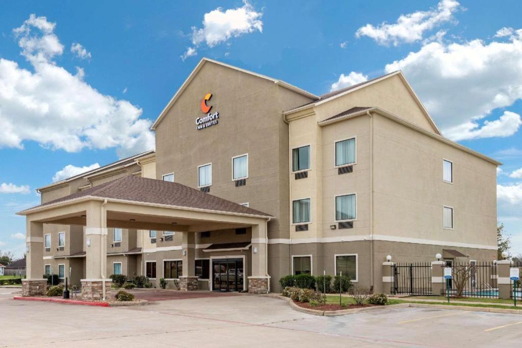 Comfort Inn & Suites Navasota Bagian luar foto