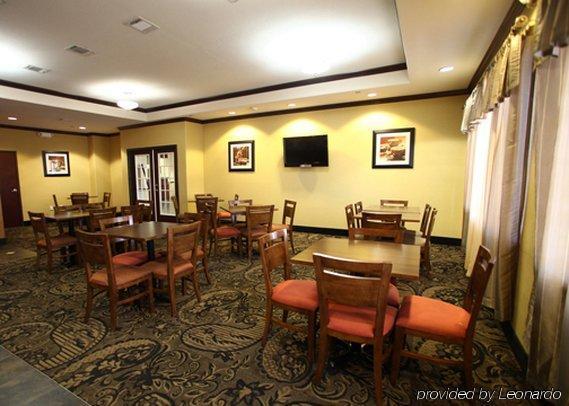 Comfort Inn & Suites Navasota Bagian luar foto